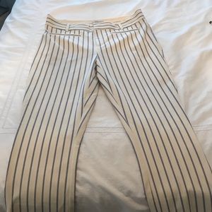 Anthropologie the essential SLIM pant size 6